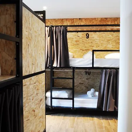 Vasco Da Gama Hostel *